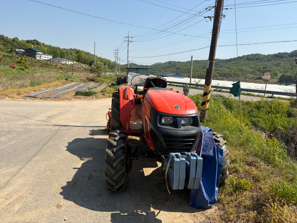 대동 45마력 트랙터 이미지