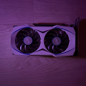 ASUS GTX 1050 화이트 그래픽카드 판매 화이트 감성 맞추려고 사용했던 그래픽카드입니다배그, 롤, 발로란트 이미지