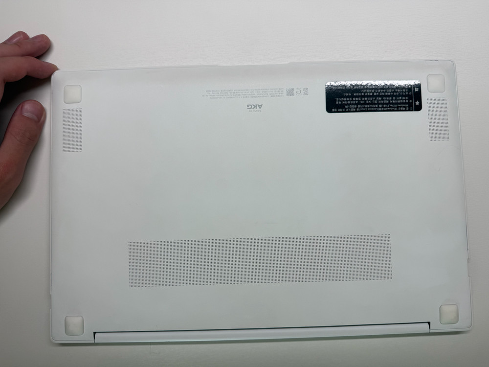 갤럭시북2 프로 13인치 i5 NT930XEW 이미지