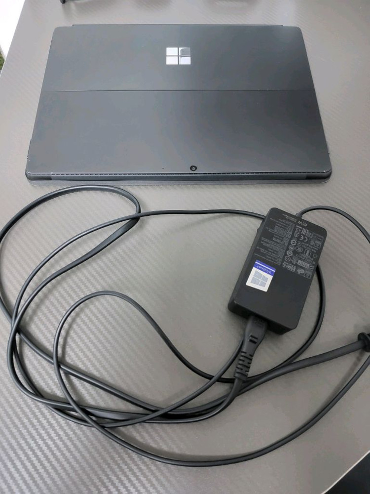 서피스프로8 블랙 i5 256gb 16gb 팝니다 이미지