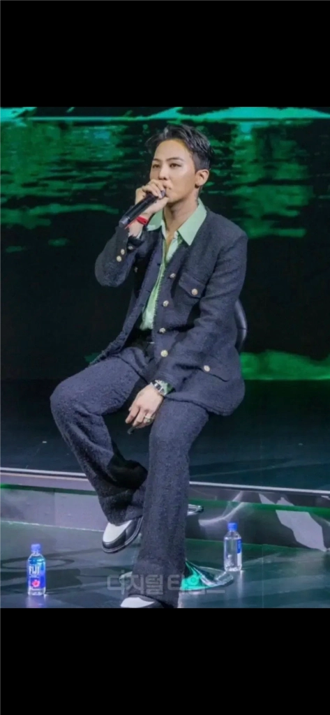 [미개봉 새상품] 샤넬 트위드 와이드 팬츠 블랙 지드래곤 38사이즈 이미지