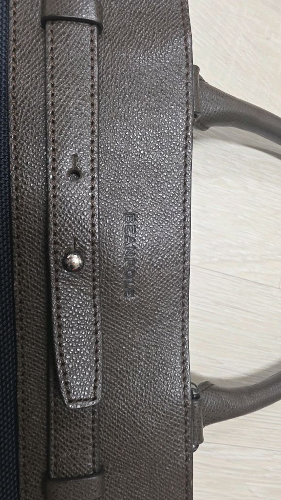 바버 가방 17인치 노트북까지 가능 이미지