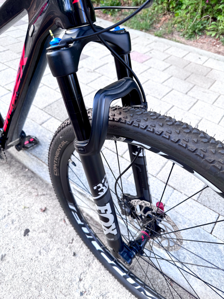 벤츄라 카본 mtb 자전거 이미지