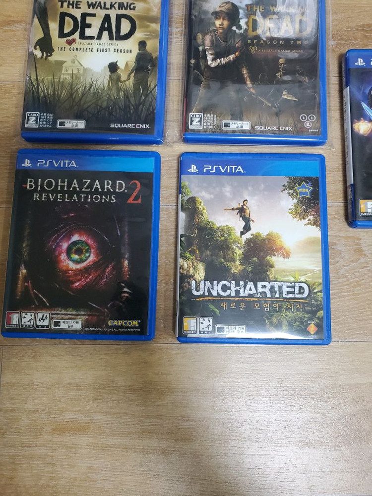 PS VITA비타 게임타이틀 5개 일괄판매 무료배송 (워킹데드1,2, 바이오하자드2, 던전헌터, 언차티드) 이미지