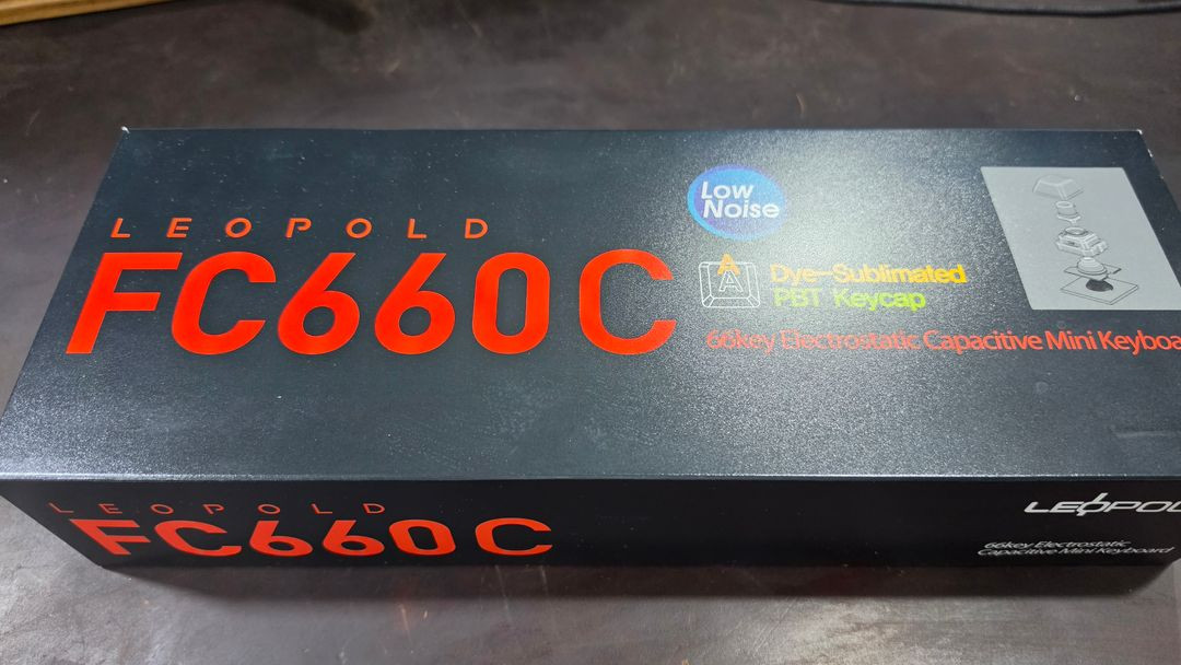 레오폴드 FC660C 화이트 저소음 토프레 무접점키보드 이미지