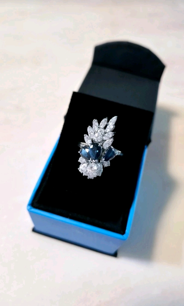 18k 천연 사파이어 다이아 반지 이미지