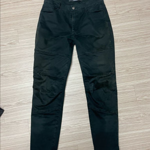 HUFSFLOW 라이딩진 32인치 블랙(보호대 모두 포함) 이미지