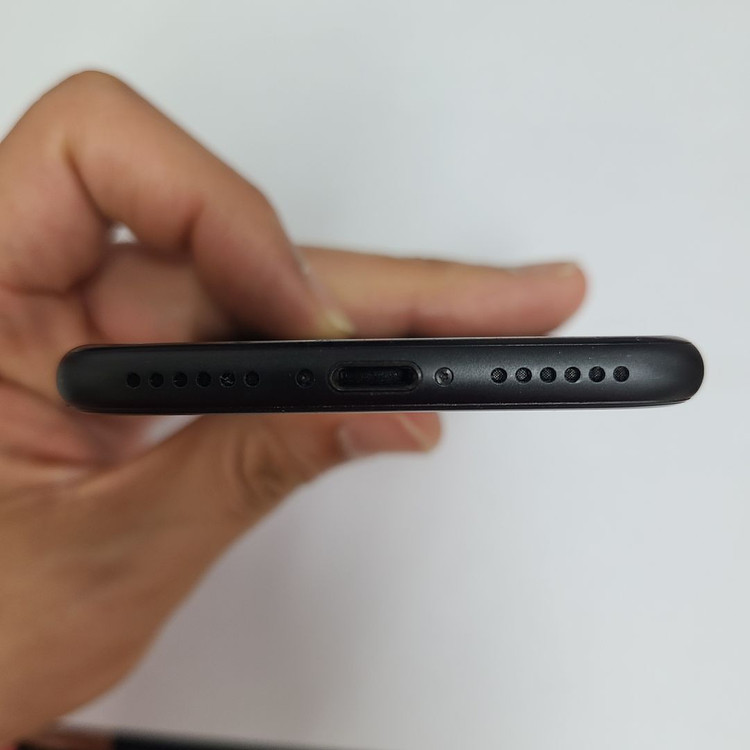 아이폰7 매트블랙 32GB (카메라무음) A급 배터리90% 201860 이미지