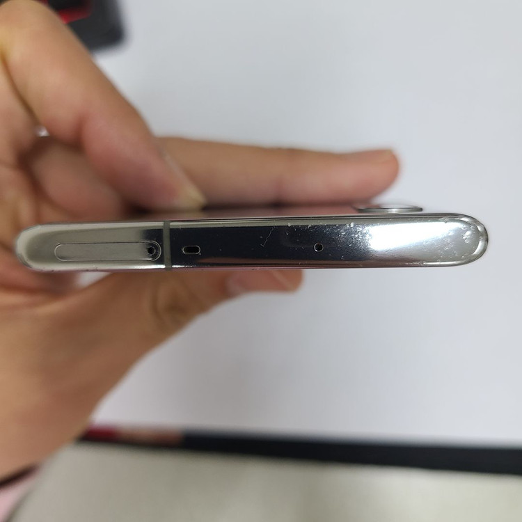 갤럭시 노트10 실버 256GB U+ 무잔상 중고폰 213263 이미지