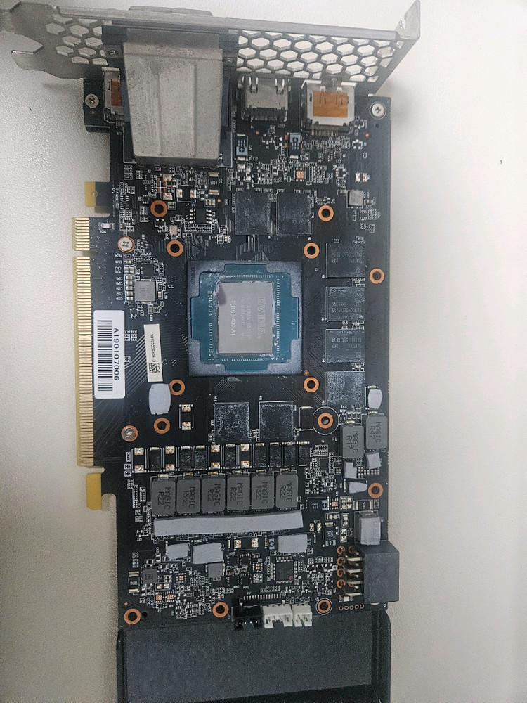RTX 2070 그래픽카드 고장 이미지