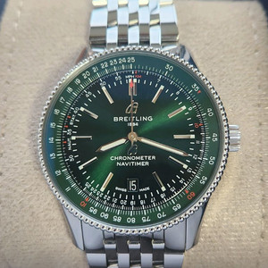 브라이틀링 내비타이머 오토매틱 녹판 41mm 메탈 시계 이미지