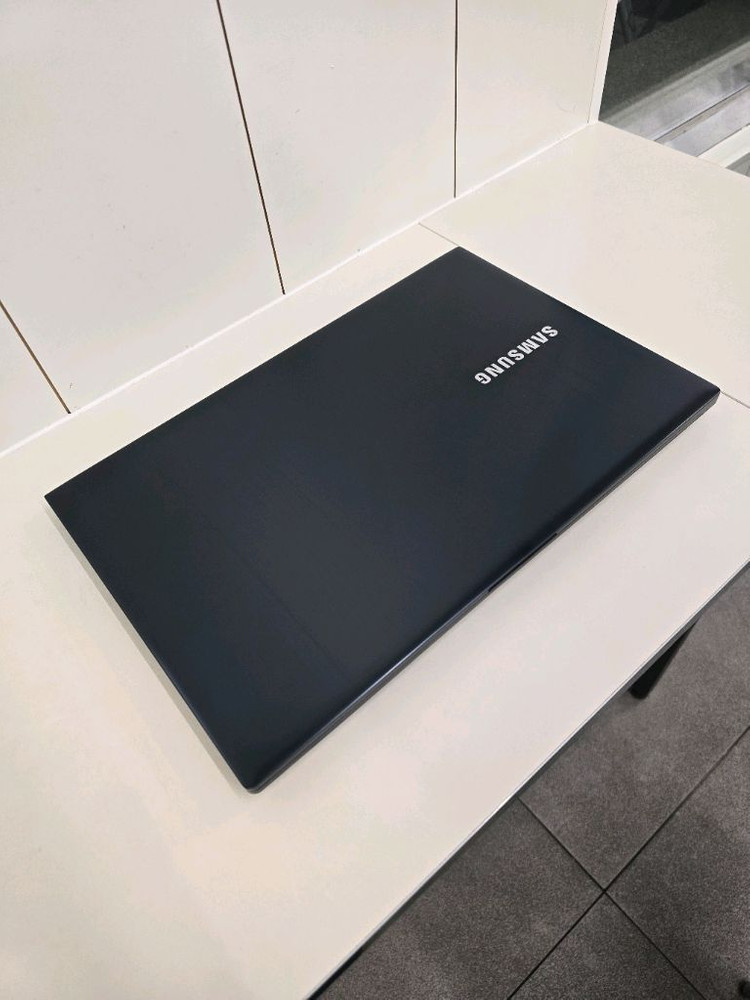 슬림형 15인치 삼성 고성능 i7 사무용 노트북(16GB,500GB) 이미지