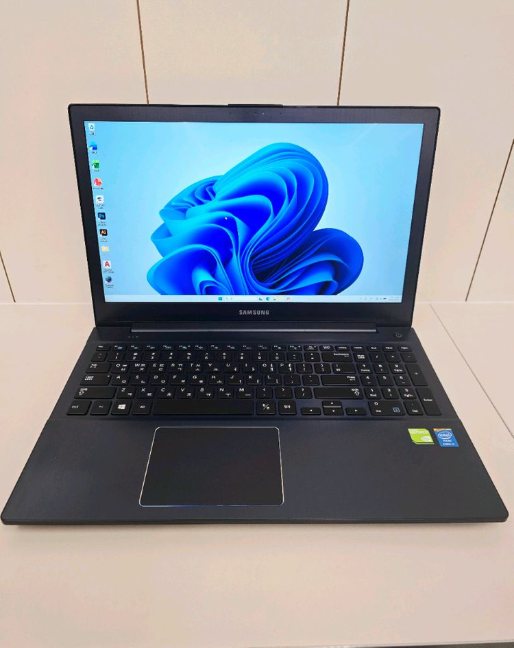 슬림형 15인치 삼성 고성능 i7 사무용 노트북(16GB,500GB) 이미지