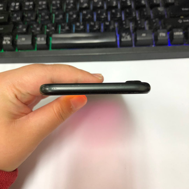 아이폰7 32GB 블랙 중고폰 배터리100% 인스타 사진폰 211252 이미지