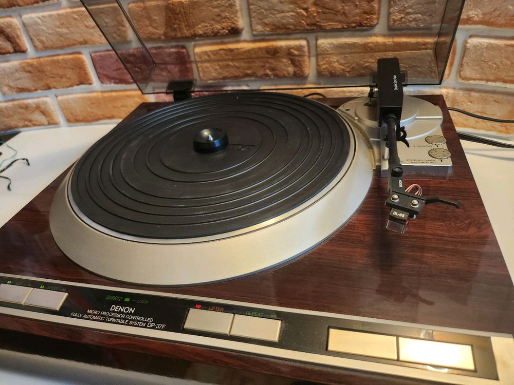 데논(DENON) DP-37F 다이렉트 드라이브 턴테이블 LP 플레이어 이미지