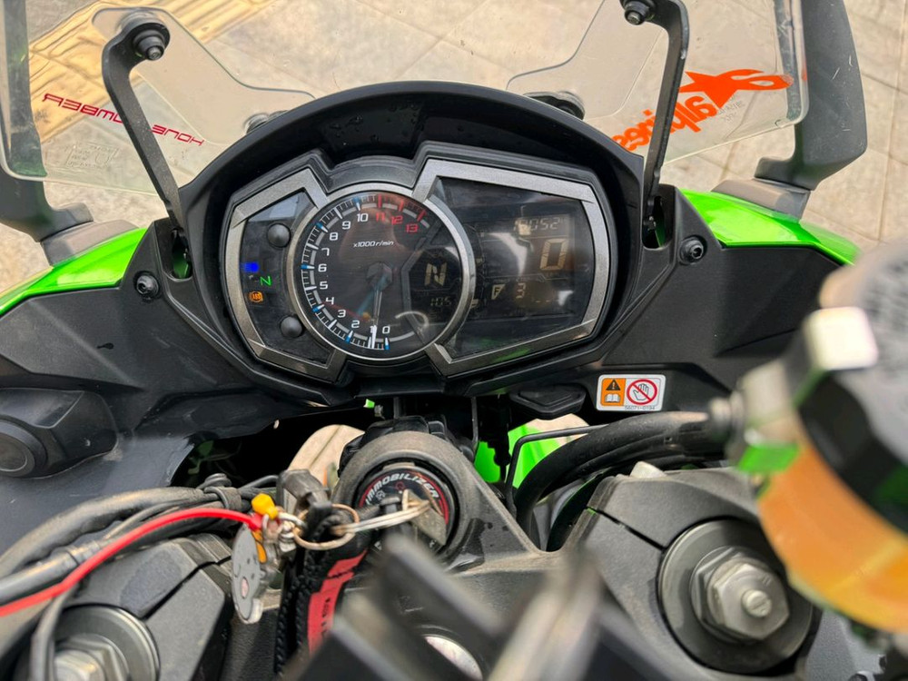 가와사키 z1000sx 18년형 짧은키로수 판매합니다 이미지