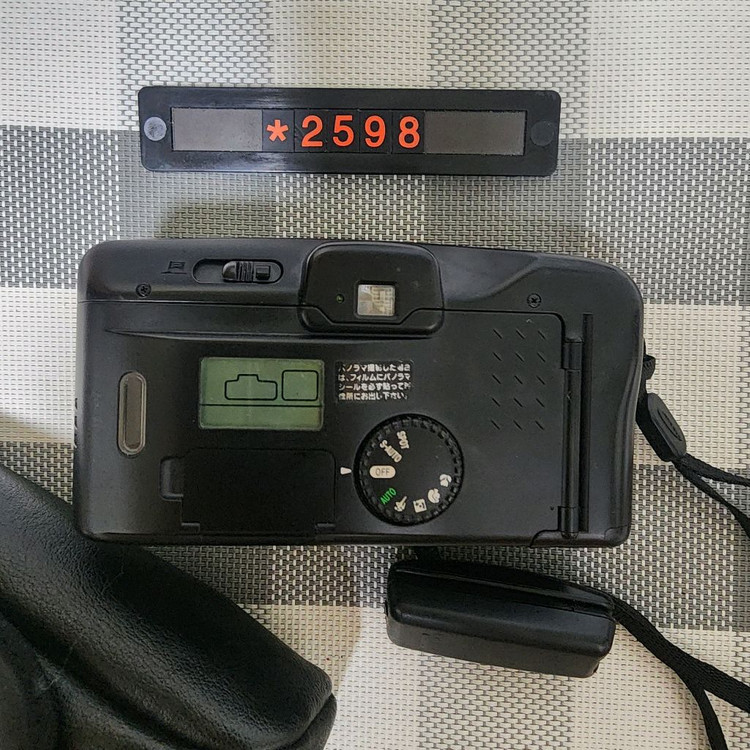 캐논 오토보이 S 파노라마 블랙바디 필름카메라 리모컨 파우치포함 이미지