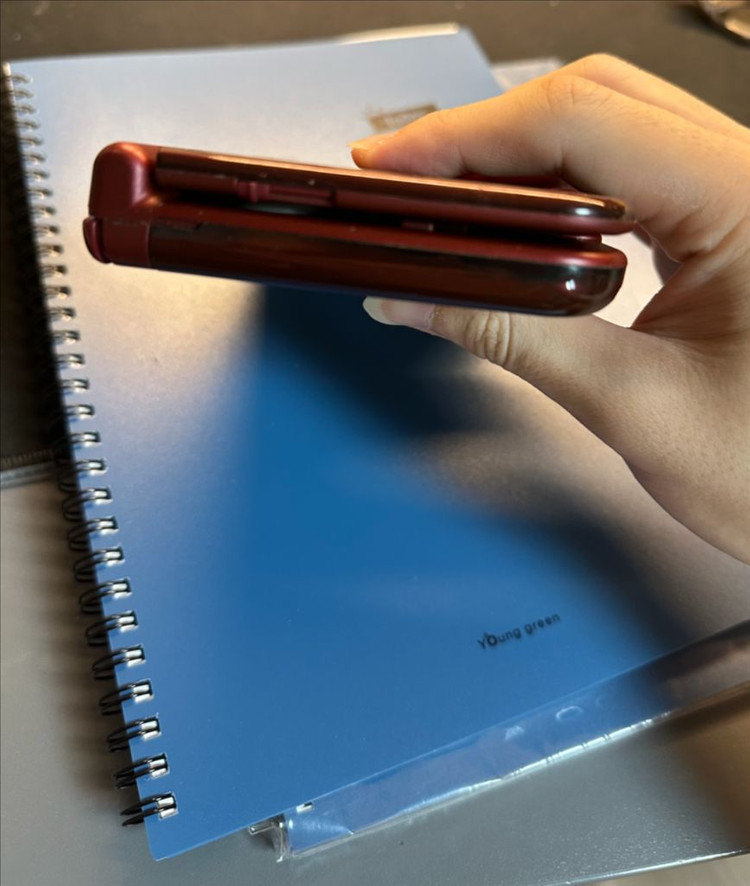 닌텐도 뉴 3DS XL 레드+칩 두개 이미지