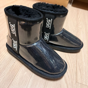어그 UGG 퍼 방수 양면 부츠 200-210사이즈eu33-34 이미지