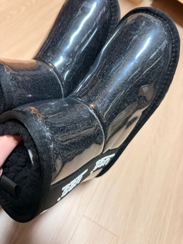 어그 UGG 퍼 방수 양면 부츠 200-210사이즈eu33-34 이미지