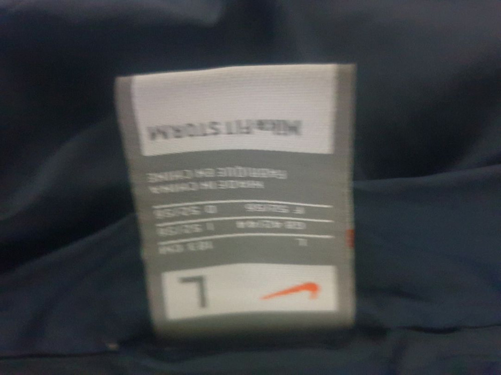 나이키 아스톤빌라 패딩 L 이미지