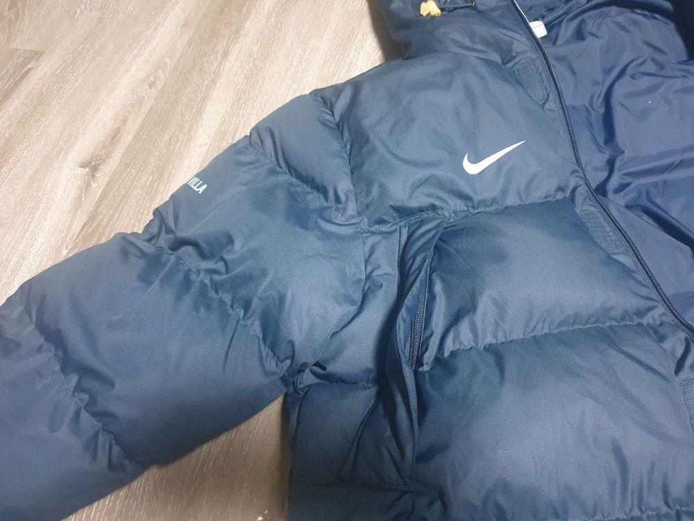 나이키 아스톤빌라 패딩 L 이미지