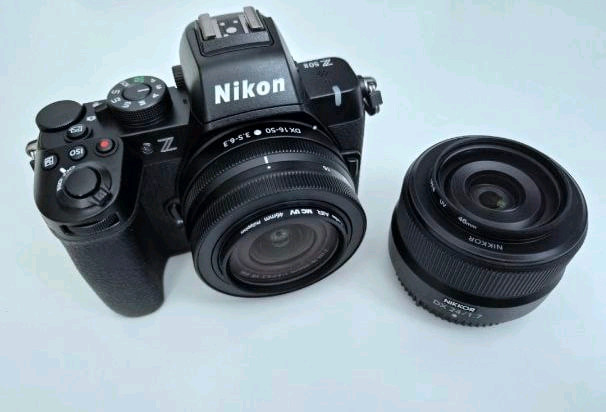 니콘 카메라 Z50II + 16-50mm Kit + 24mm f1.7 (신동급/600컷) 이미지