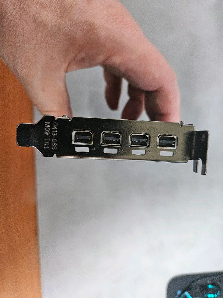 NVIDIA NVS510 그래픽 카드 이미지
