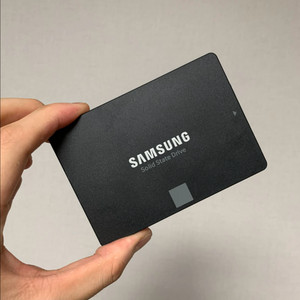 삼성 870evo 4tb ssd 이미지