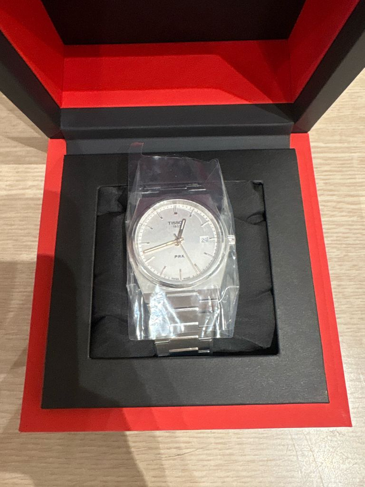 미개봉 티쏘 tissot PRX 40mm 쿼츠 스틸 로즈골드실버 팔아요 이미지