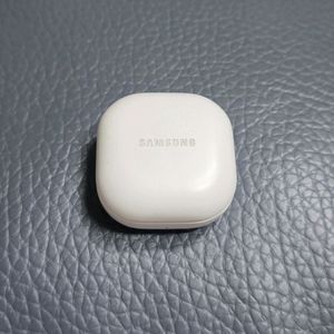 버즈2프로 본체 이미지