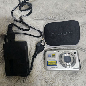 소니 사이버샷 dsc-w220 레트로 디카 빈티지카메라 이미지