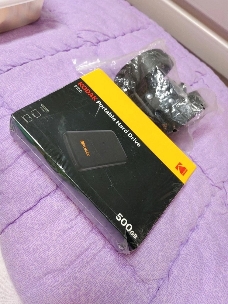 강추 ㅡ 휴대용 외장하드 500GB ㅡ 미개봉 이미지