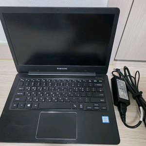 삼성 NT501R3A 13인치 노트북/상태 A급,사용적고 기스없음 이미지