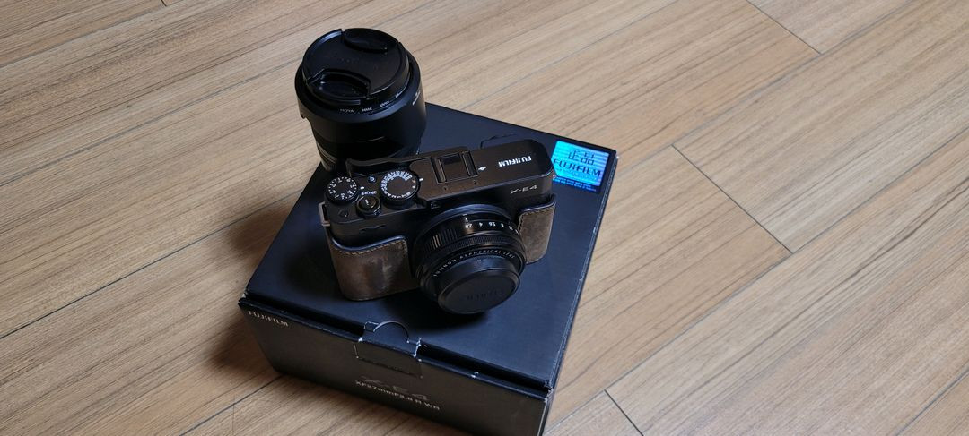 후지 X-E4 / 27mm 번들 셋트 풀박스 + XF 18-55mm 렌즈 판매 이미지