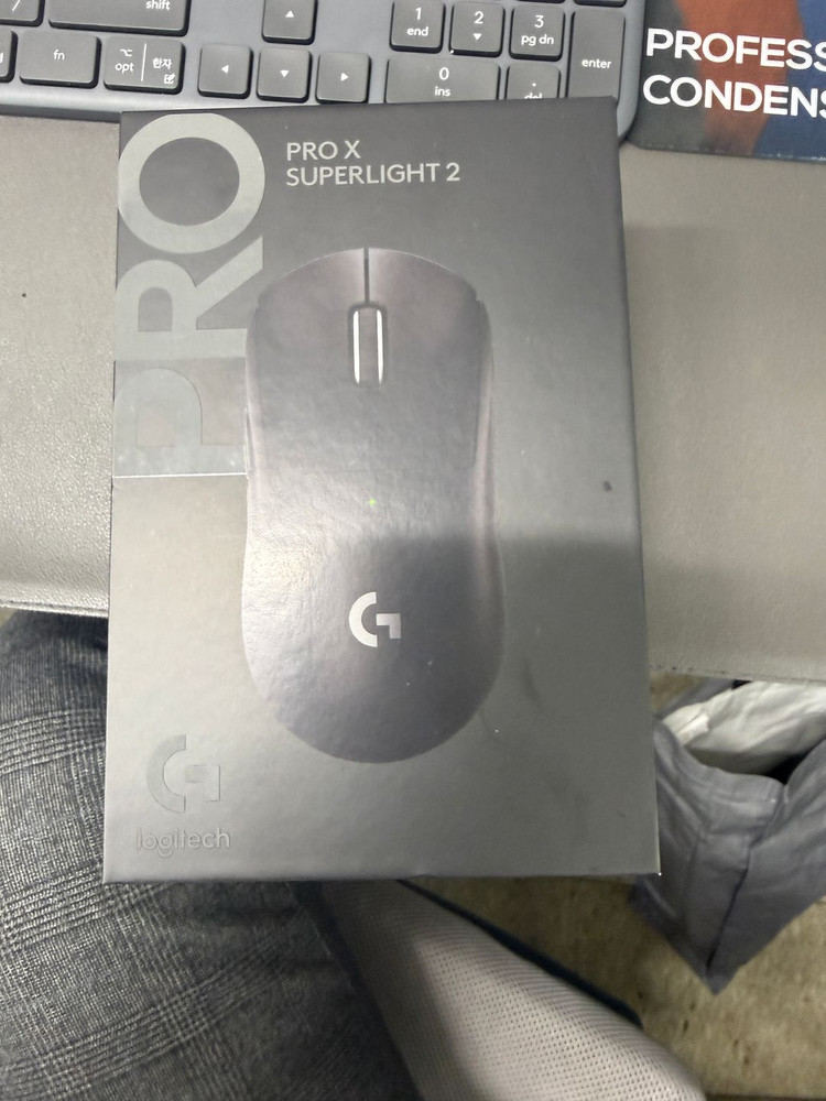 로지텍 지슈라 2 g pro superlight 2 이미지