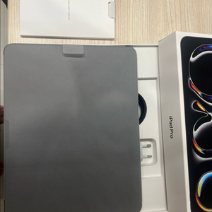애플 아이패드 프로 13인치 M5 256GB 풀박스 이미지