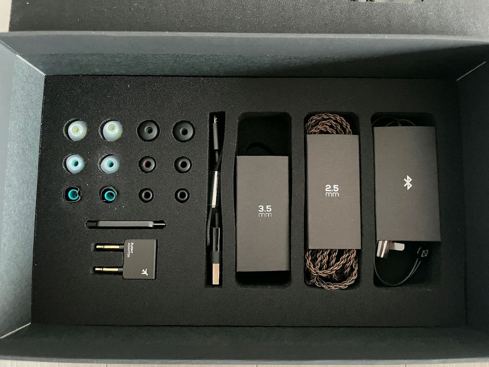 AKG N5005 이어폰 판매합니다 이미지
