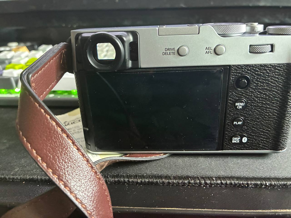 후지 x100vi 실버 판매합니다 이미지