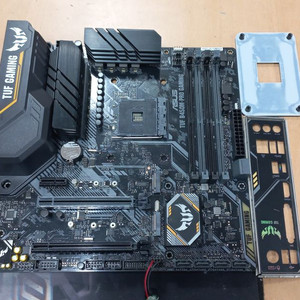 asus tuf b450m pro gaming 메인보드 팝니다. 이미지