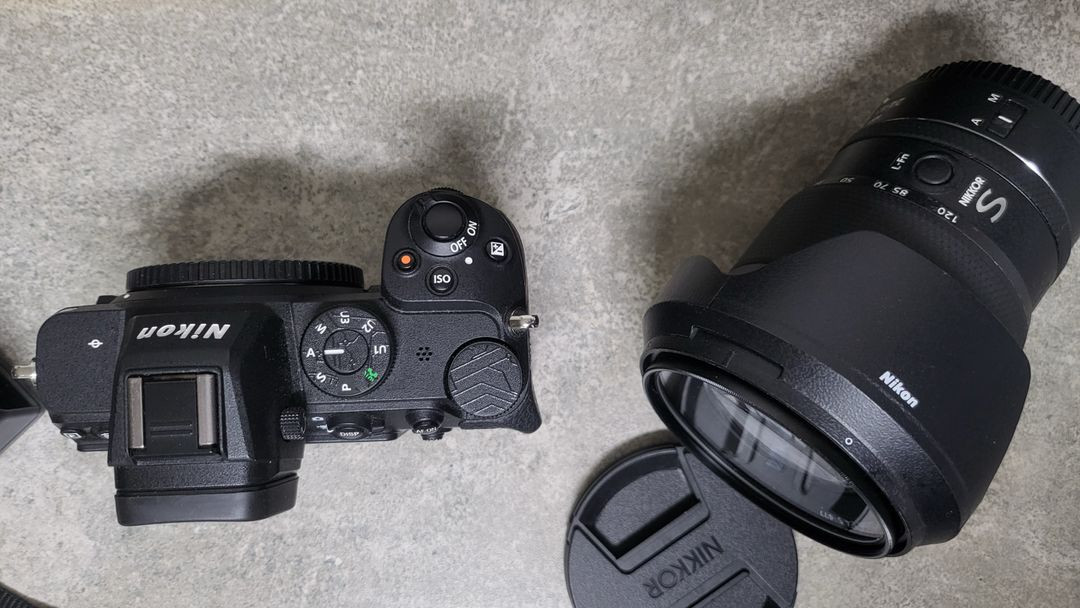 니콘 Z5 / Z 24-120mm f4S 판매합니다. 이미지