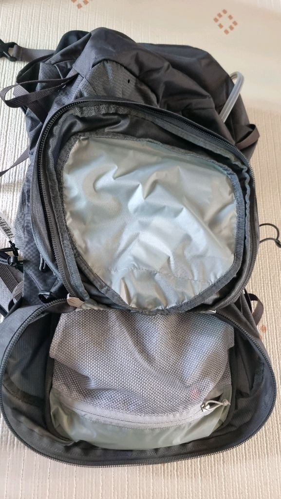 오스프리 탈론 36L 등산 배낭 그레이 이미지