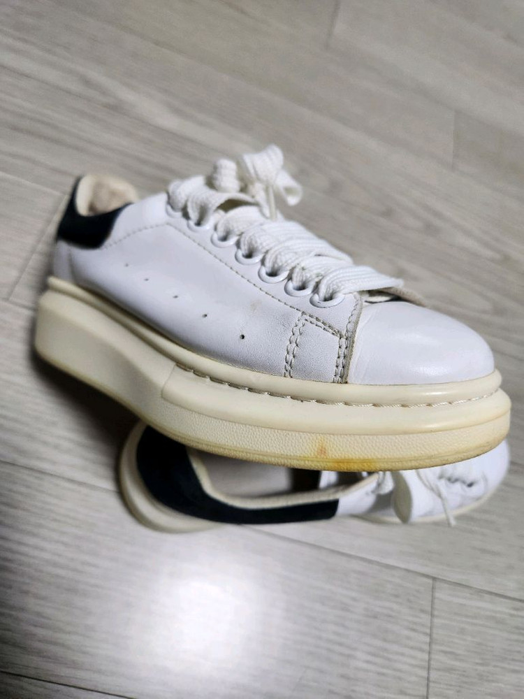 (230)알렉산더맥퀸 오버솔 스니커즈 이미지