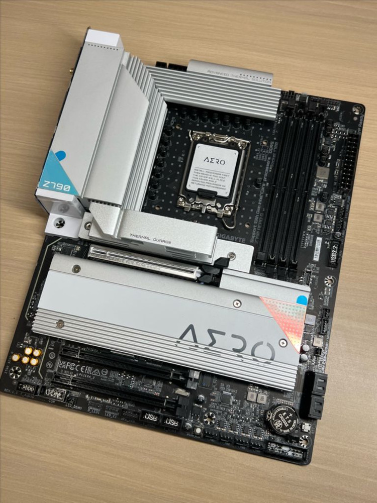 GIGABYTE Z790 AERO G DDR5 피씨디렉트 이미지