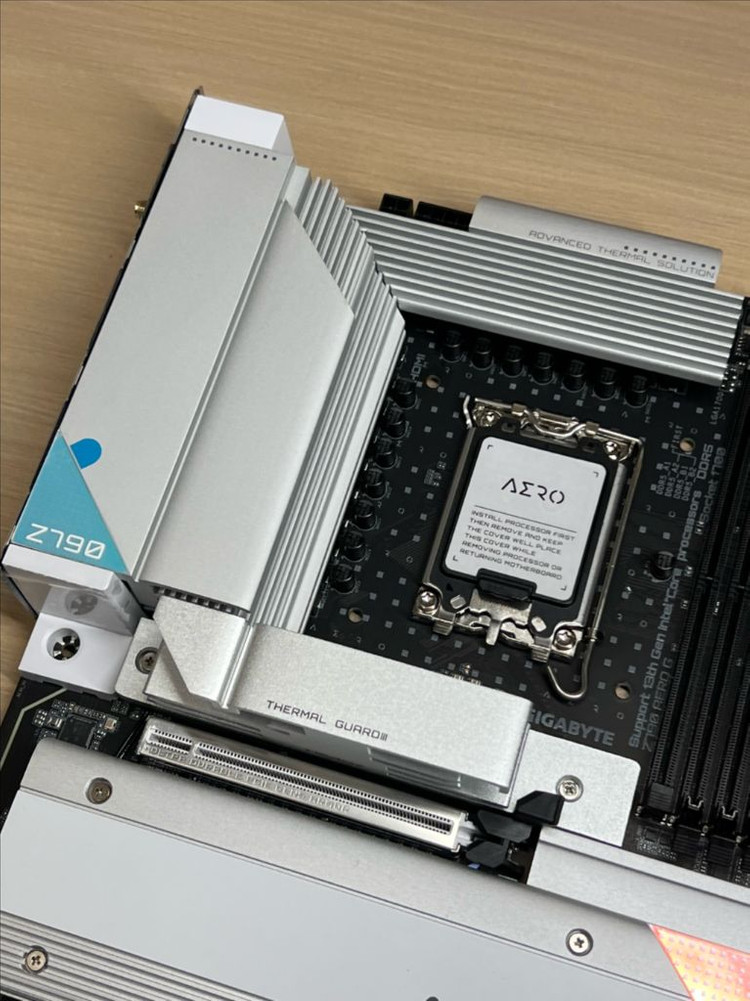 GIGABYTE Z790 AERO G DDR5 피씨디렉트 이미지