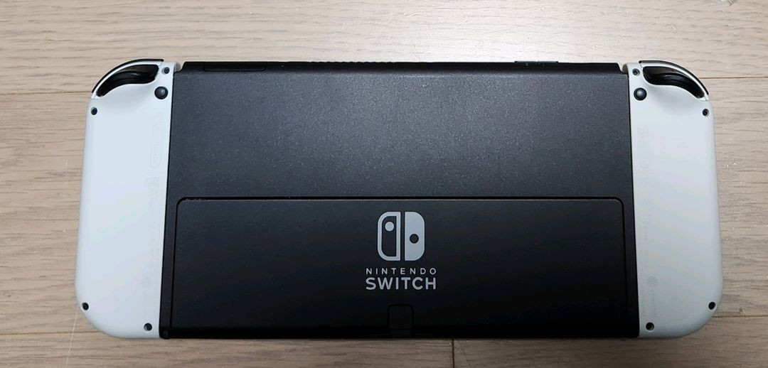 닌텐도 스위치 OLED 싸게 팝니다 (악세사리 포함) 이미지