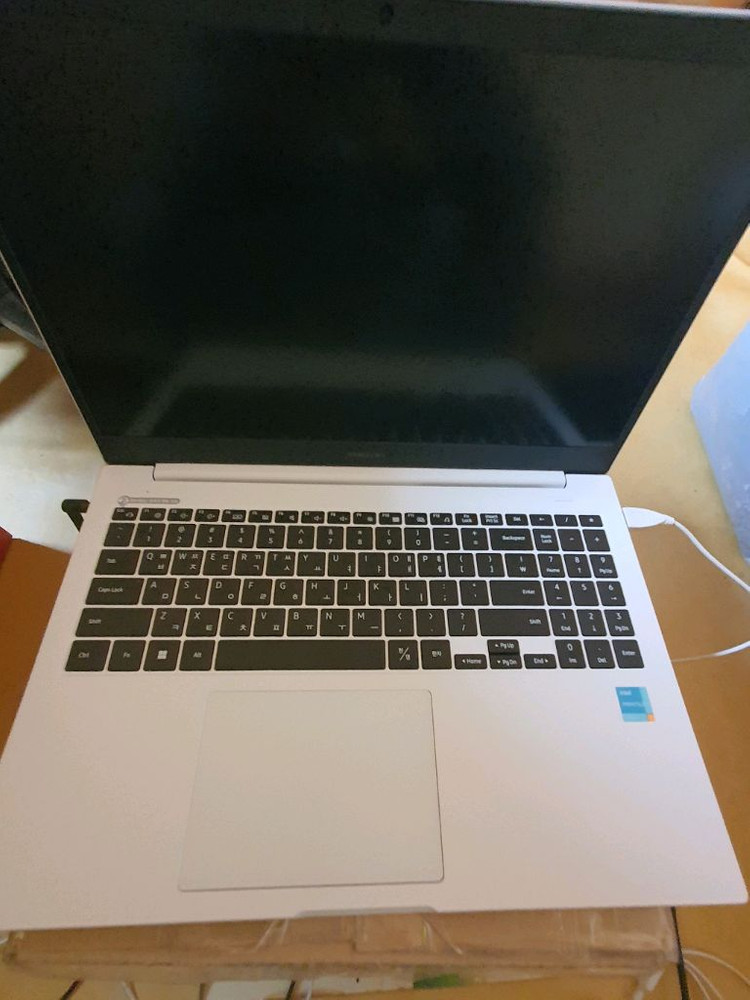 삼성노트북nt550xda 이미지