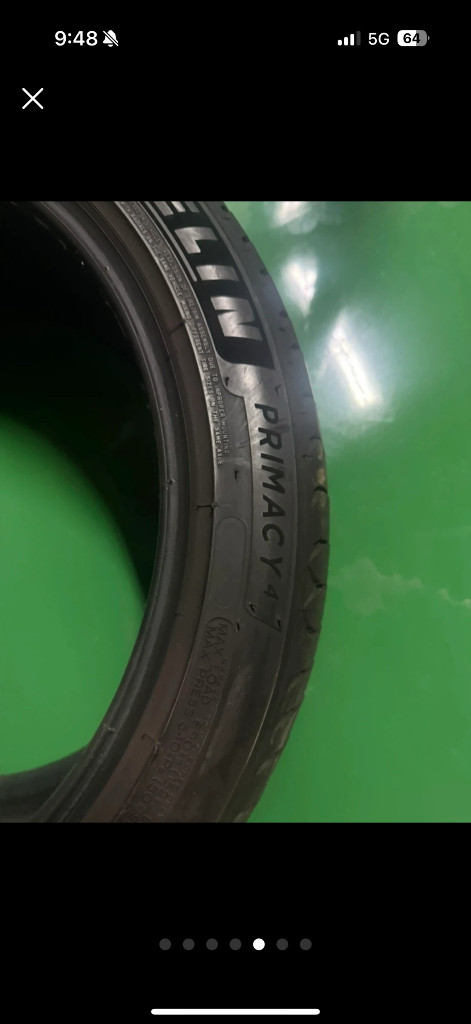 미쉐린 Primacy 4 225/45 R18 타이어 2짝 판매 이미지