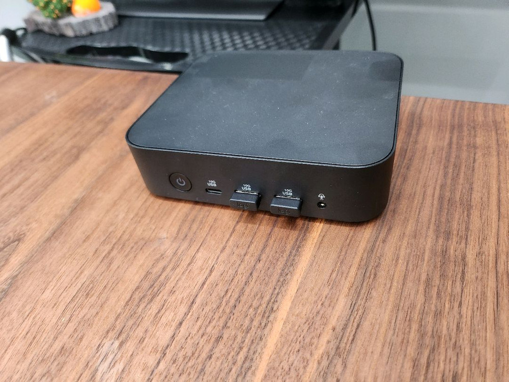 LG 75인치 전자칠판 및 화상회의시스템 이미지