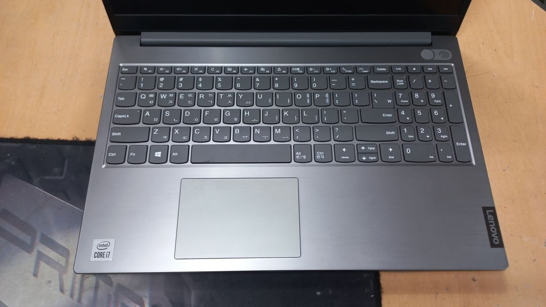 Lenovo Thinkbook 15-iml 노트북 팝니다. 이미지